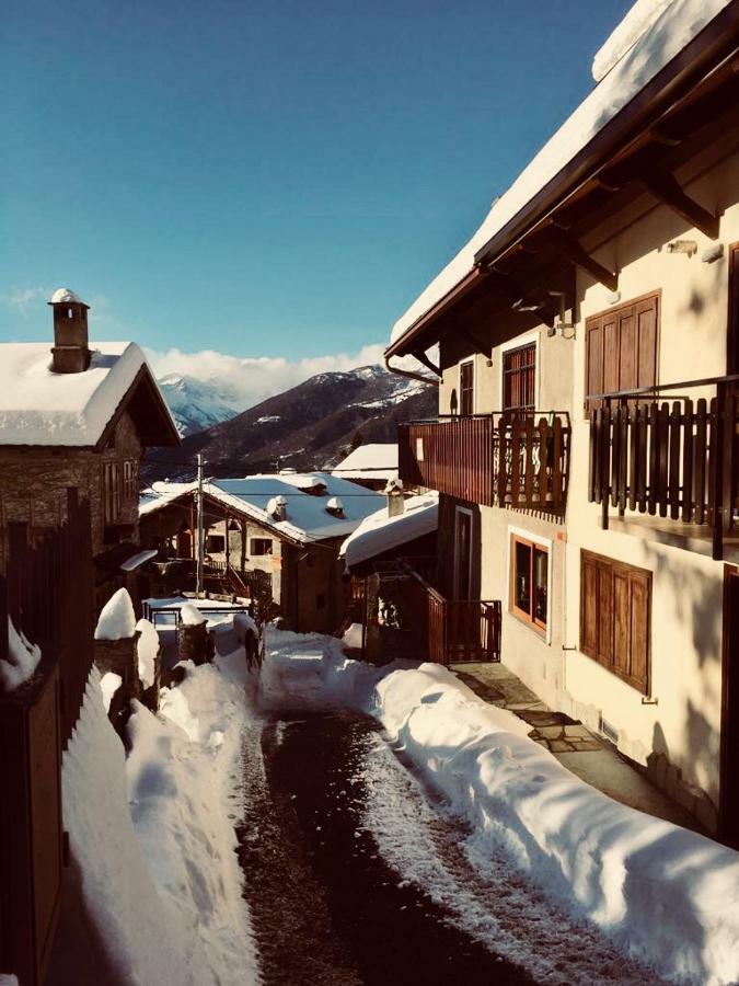 OulxCasa Della Nonna公寓 外观 照片